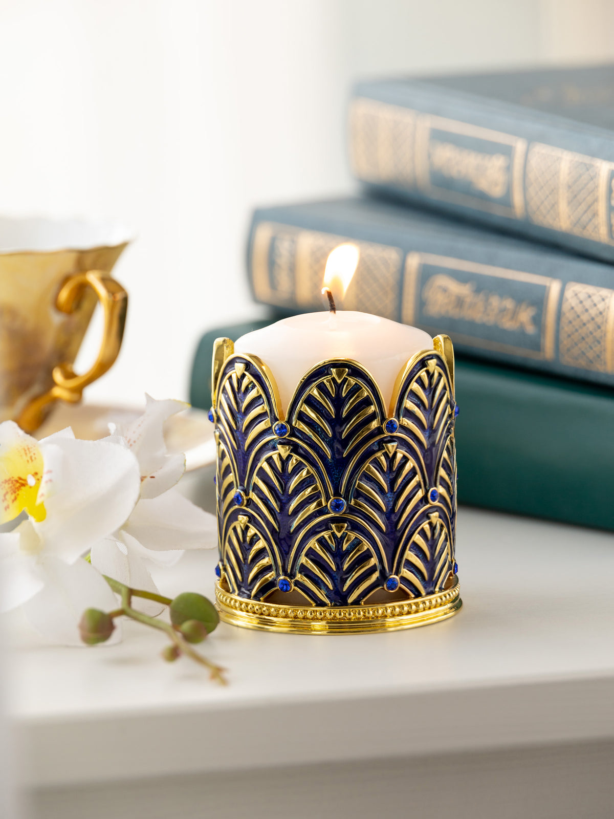 Keren Kopal Blue Decorated Candle Holder