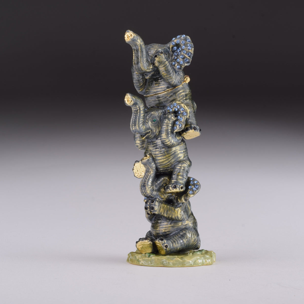 Keren Kopal Three Elephants