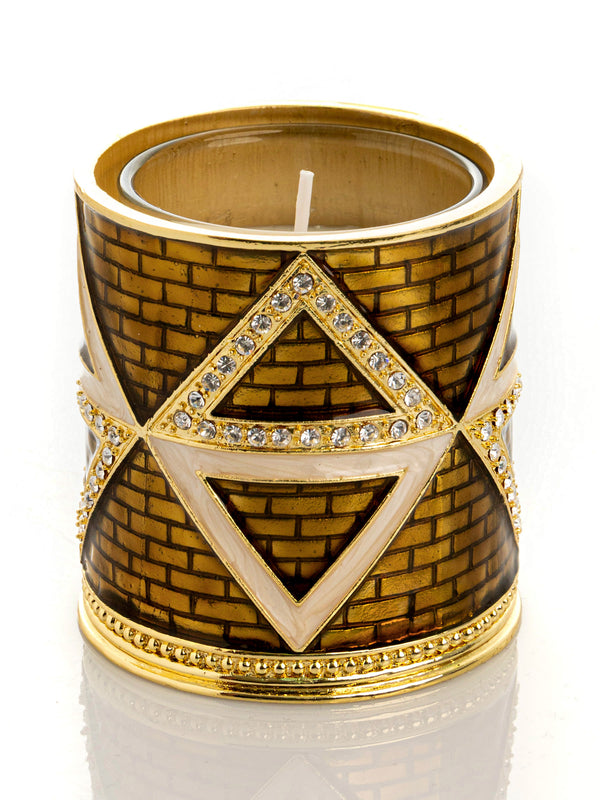Porte-bougie doré décoré avec motif triangles