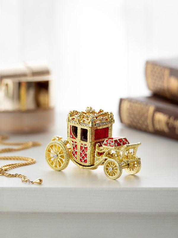 Carrosse Or & Rouge