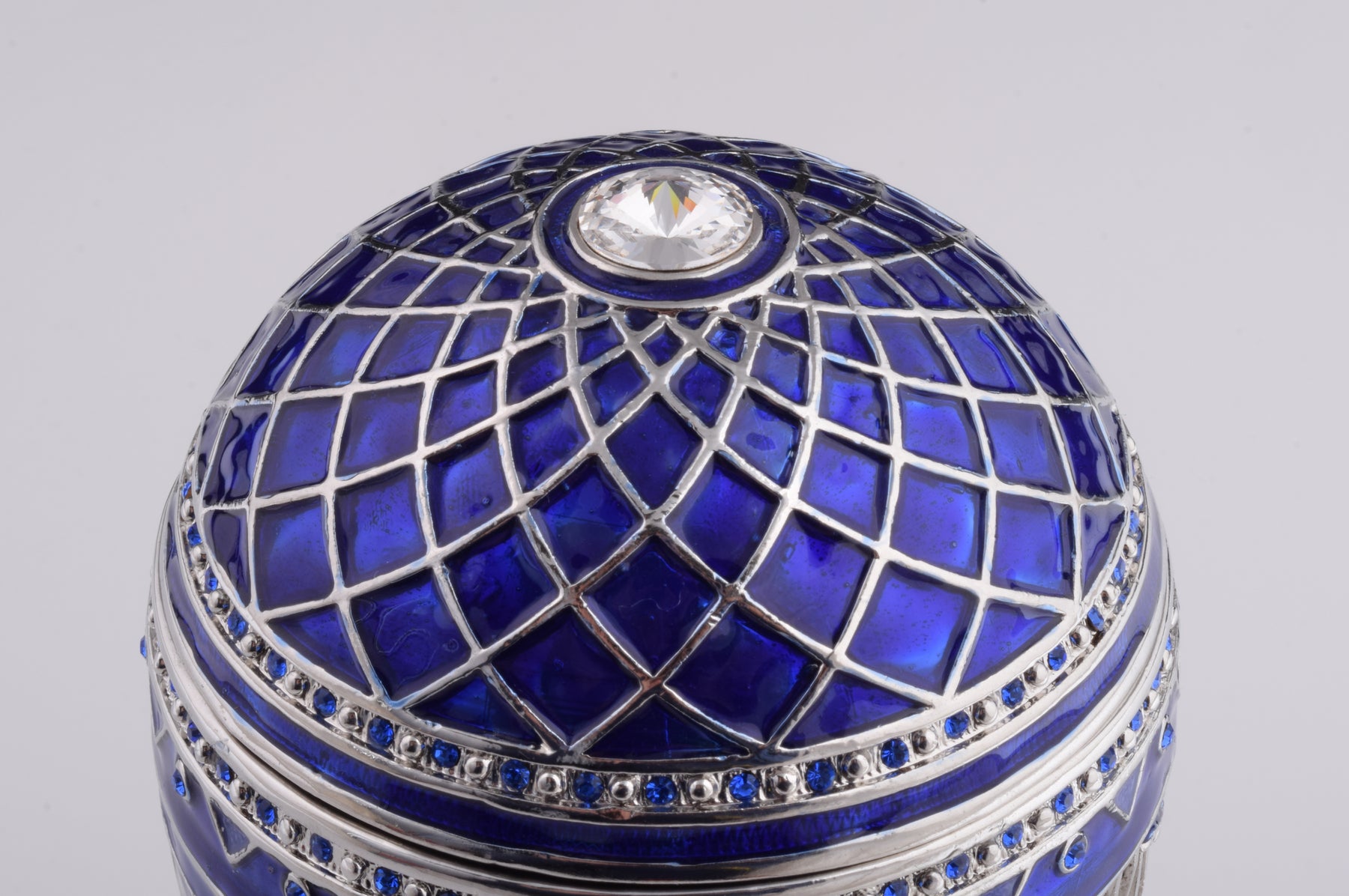 Keren Kopal Blue Russian Egg with Man Riding Horse Surprise Inside