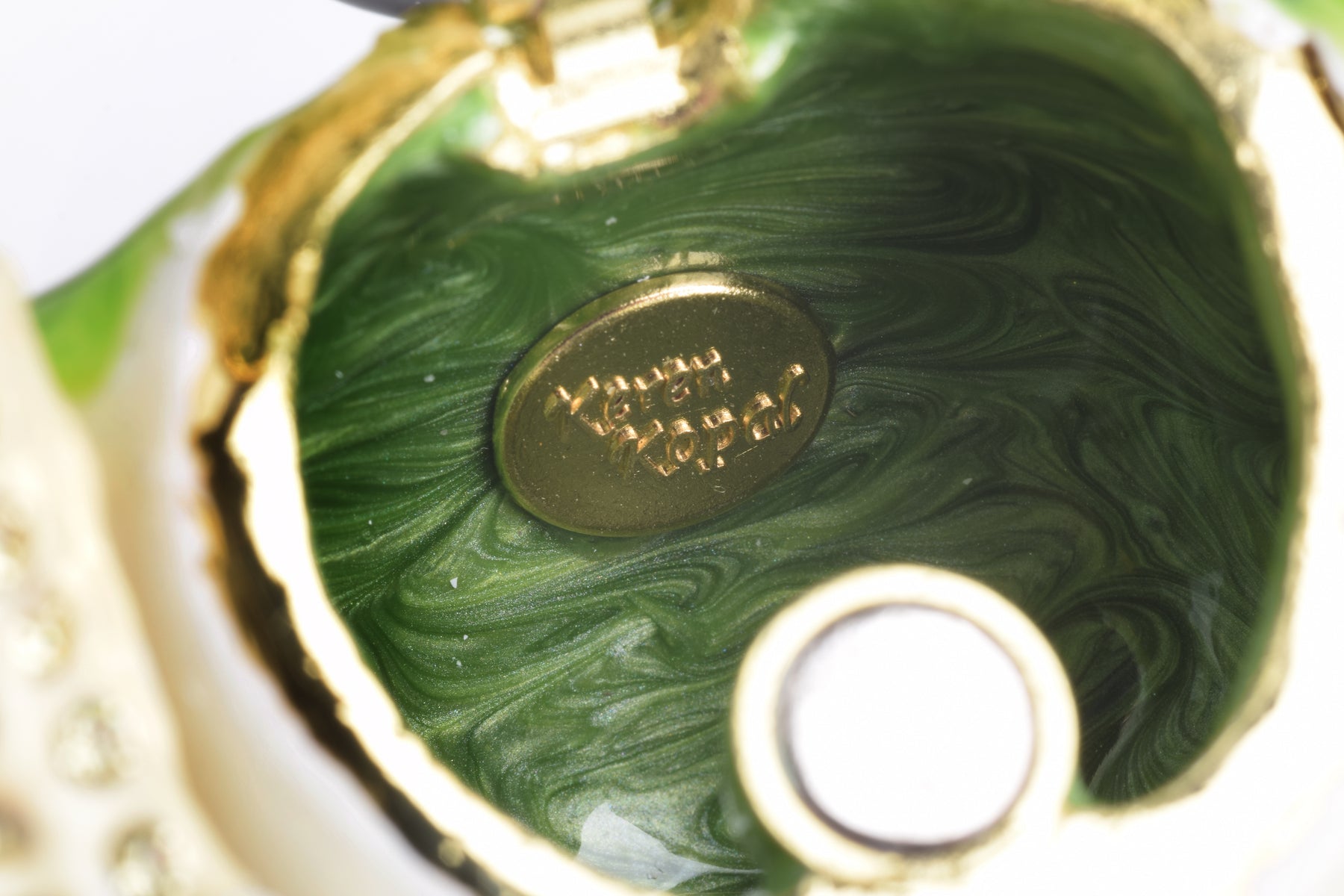 Keren Kopal Frog Graduating Student