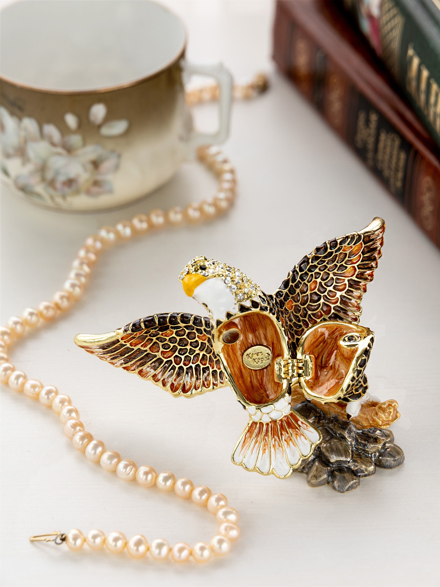 Keren Kopal Brown Eagle