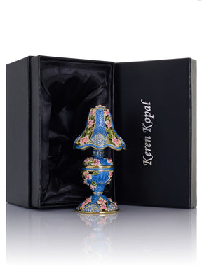 Königsblaue klassische Lampe mit rosa Blumen verziert