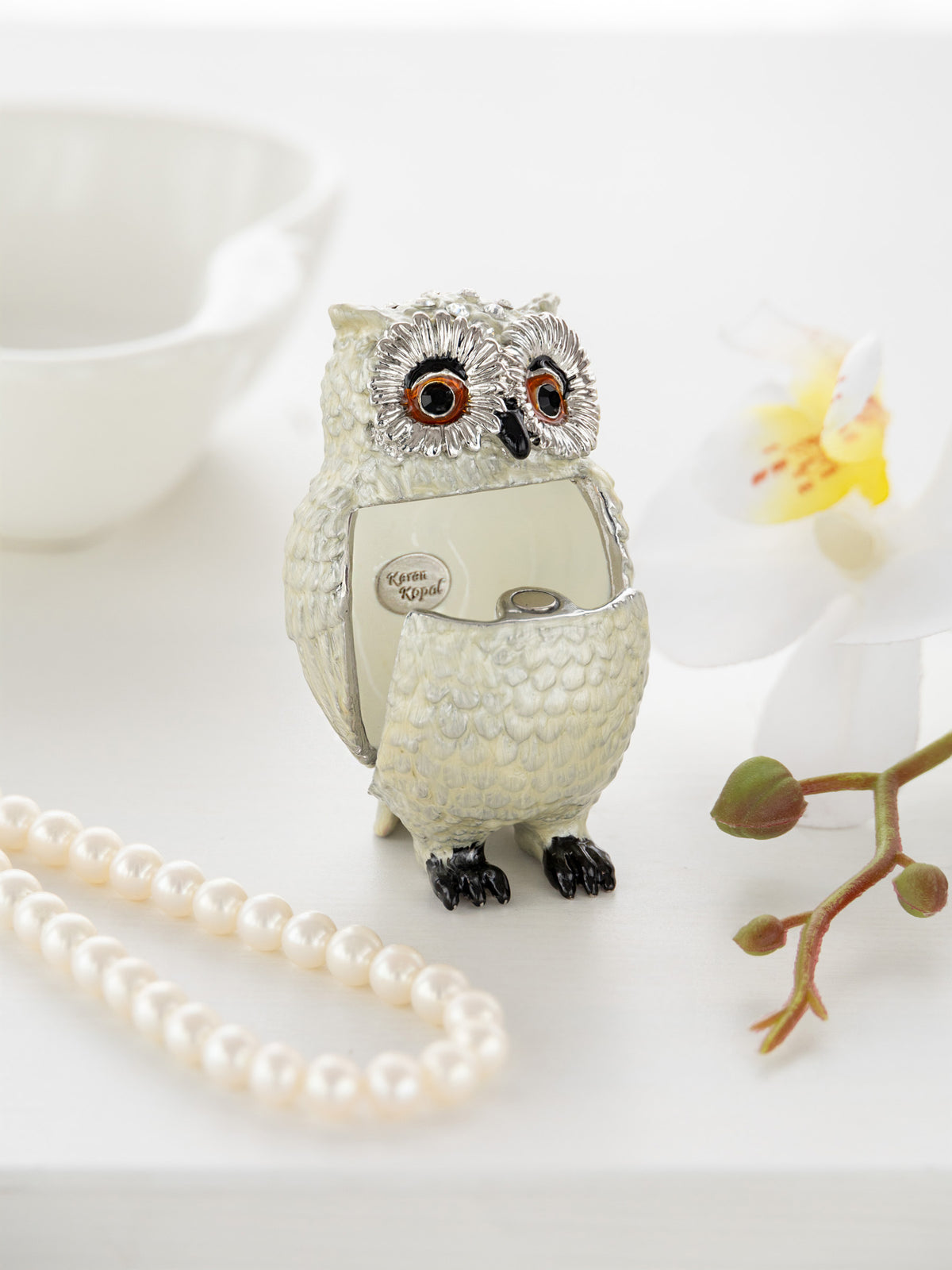 Keren Kopal Silver and White Owl