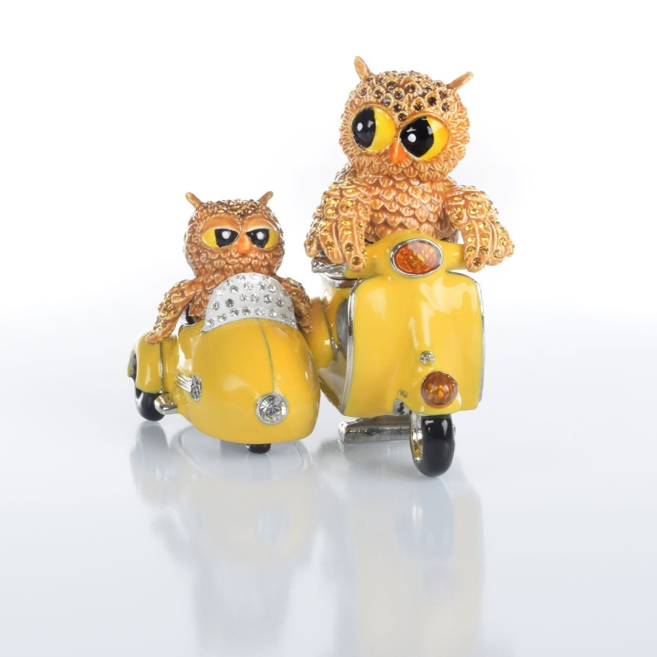 Brown Owl & Owlet Yellow bike with sidecar Limited edition 1 of 250