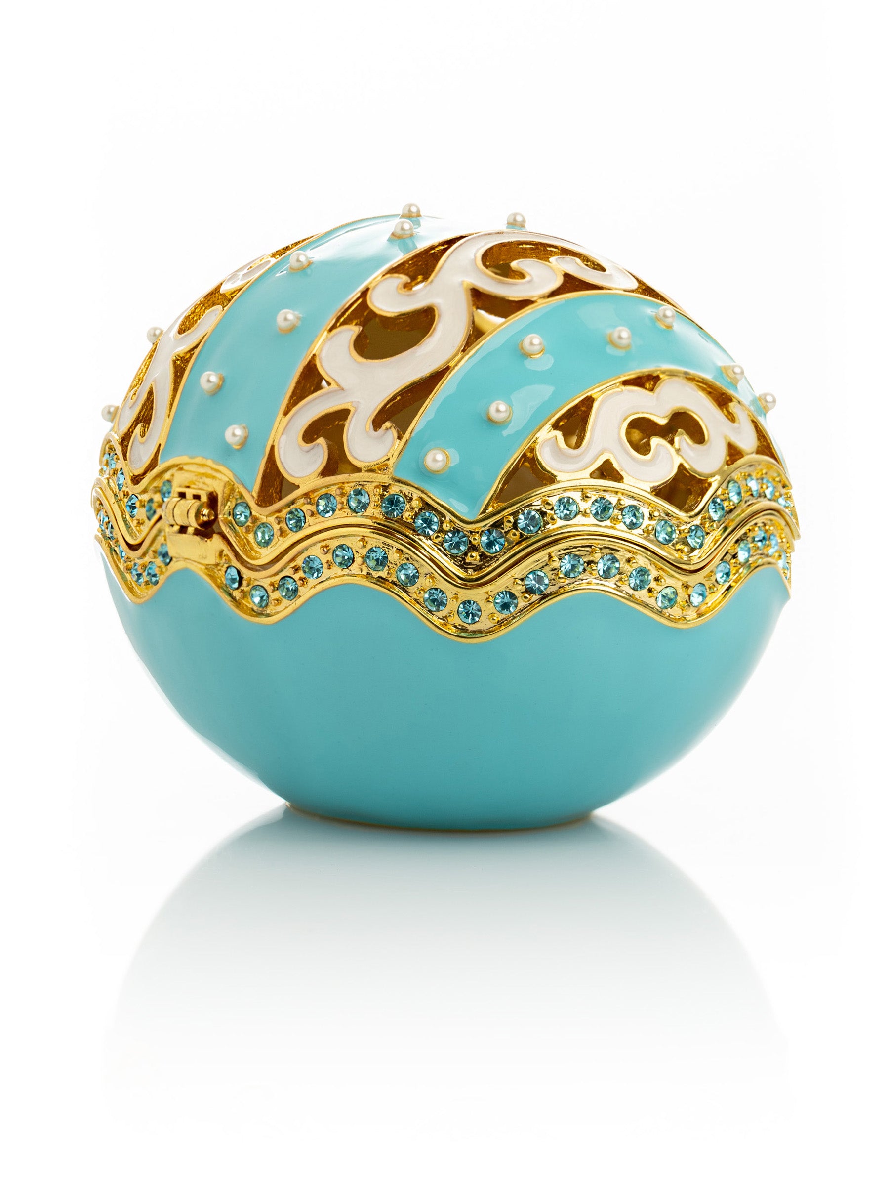 Turquoise Egg with pearls