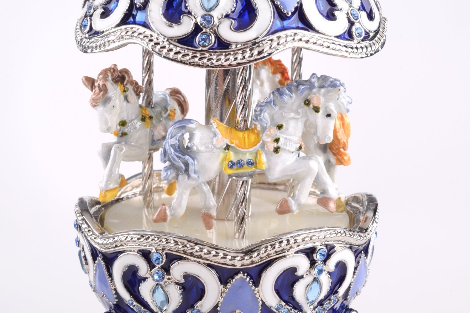 Keren Kopal Blue Wind up Musical Carousel  124.00