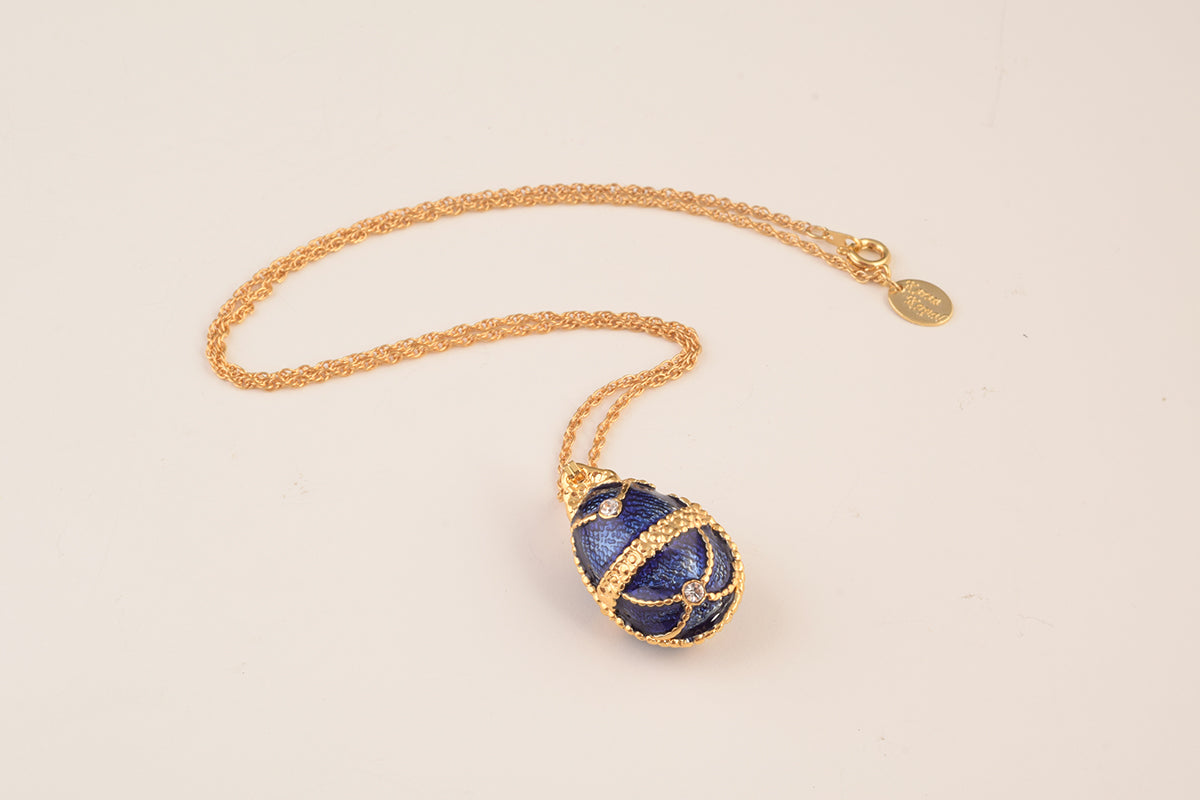 Blue Pendant Necklace