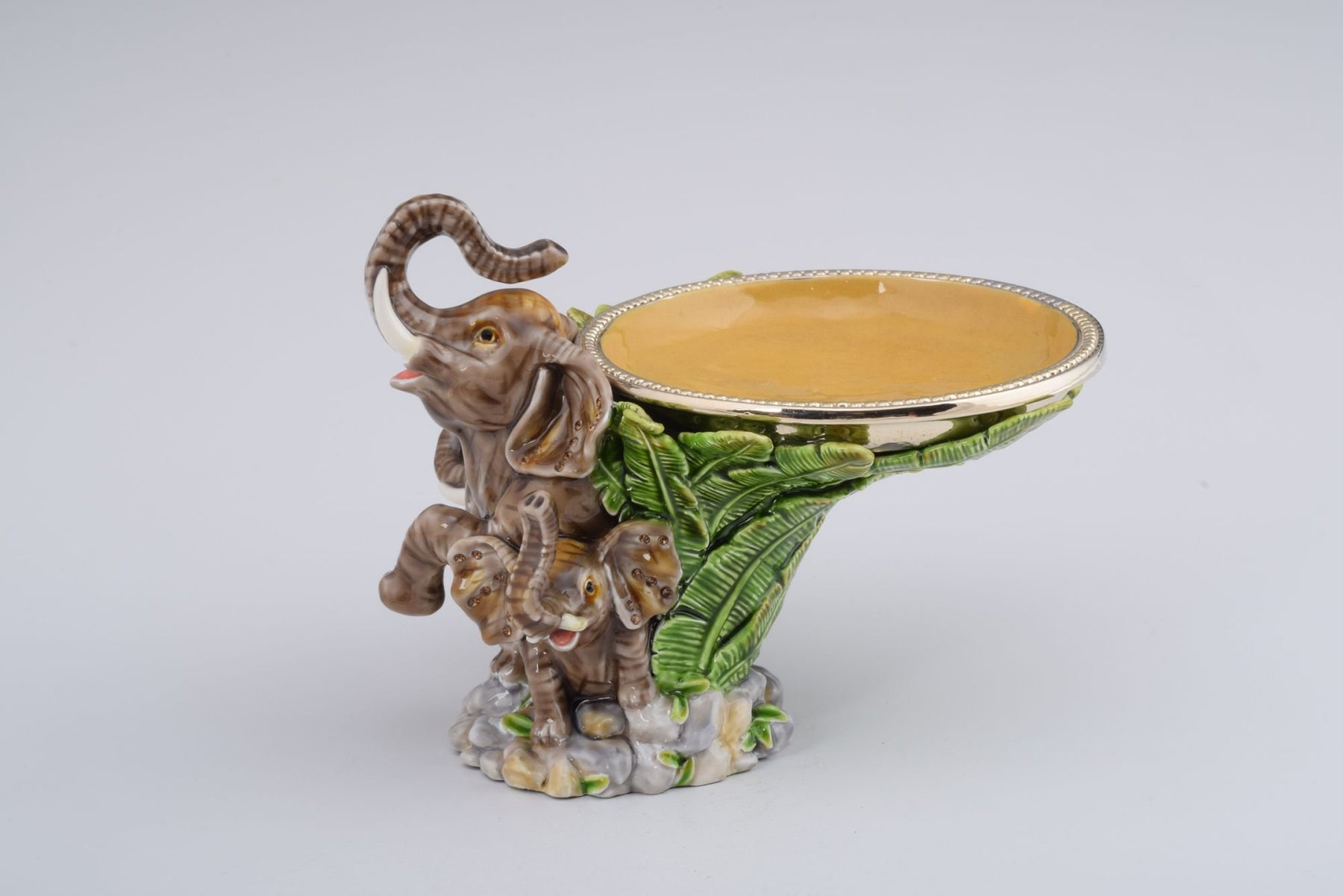 Keren Kopal Elephant Holding a Plate  154.25