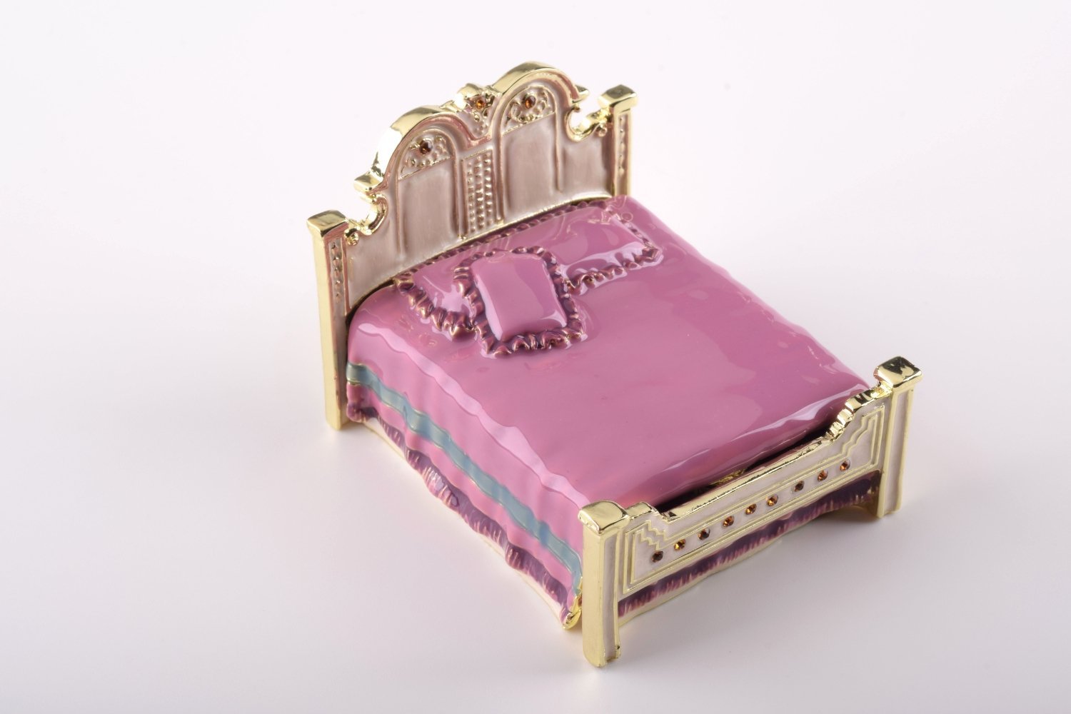 Keren Kopal Gold Bed  63.00