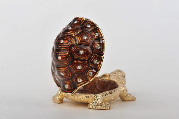 Keren Kopal Golden Brown Turtle  48.00