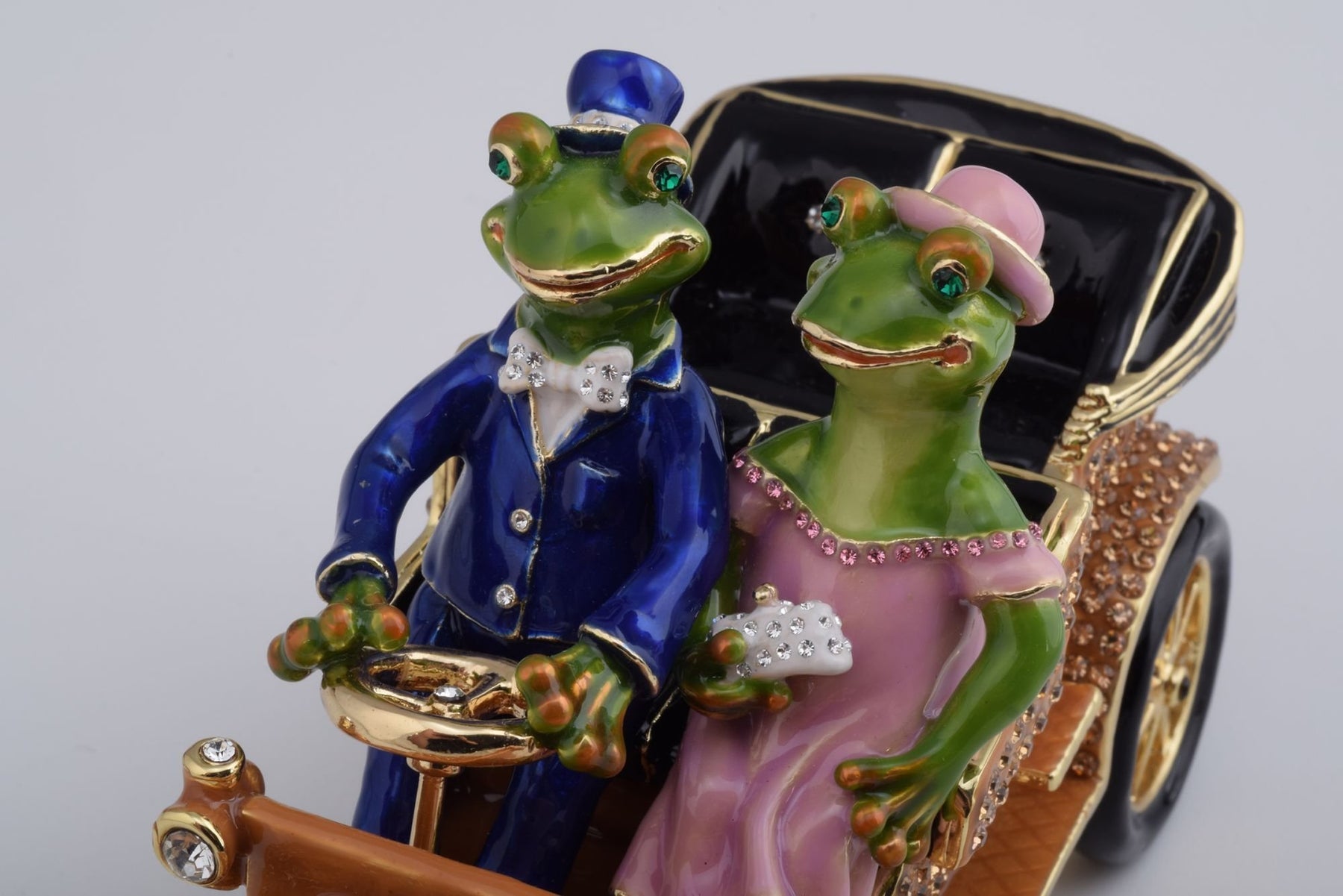 Keren Kopal Mr. & Mrs. Frog Car  392.00