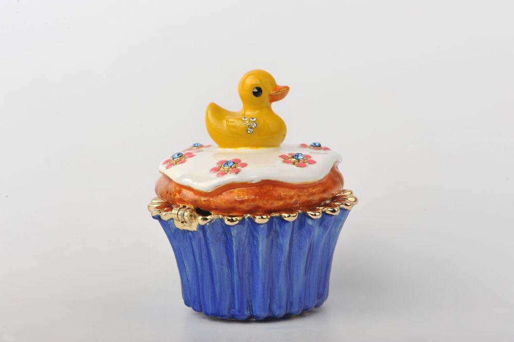 Keren Kopal Yellow Duck on Blue Cupcake  47.00