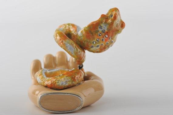 Keren Kopal Zodiac Snake Laying on Hand trinket box 60.25